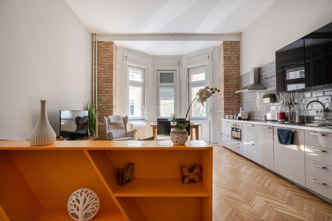 W24- Boutique Apartments, Best Location. By Bqa Boedapest Buitenkant foto